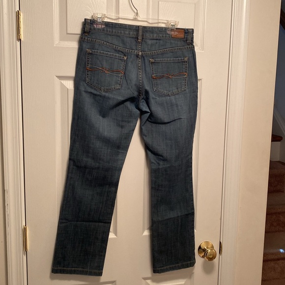 Tommy Hilfiger Medium Wash Jeans…size 6 - Picture 2 of 3